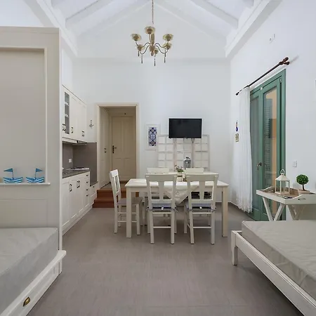 Blue Wave Astradeni House * Symi