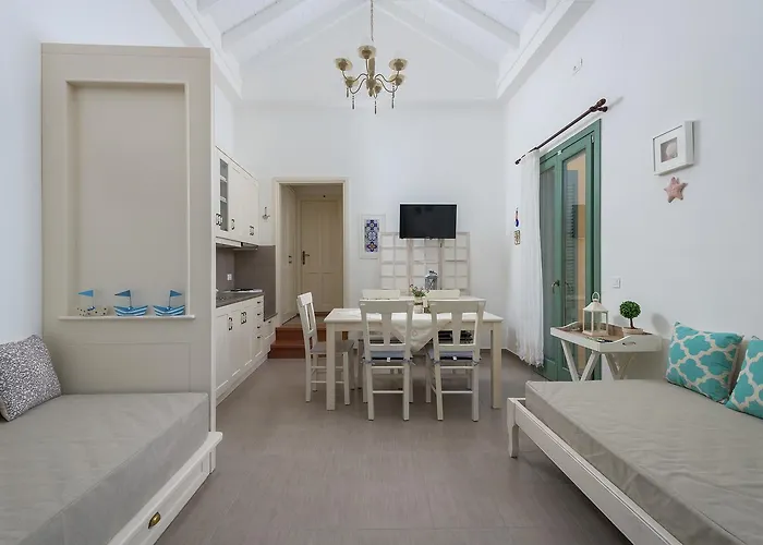 Astradeni House By Blue Wave * シミ